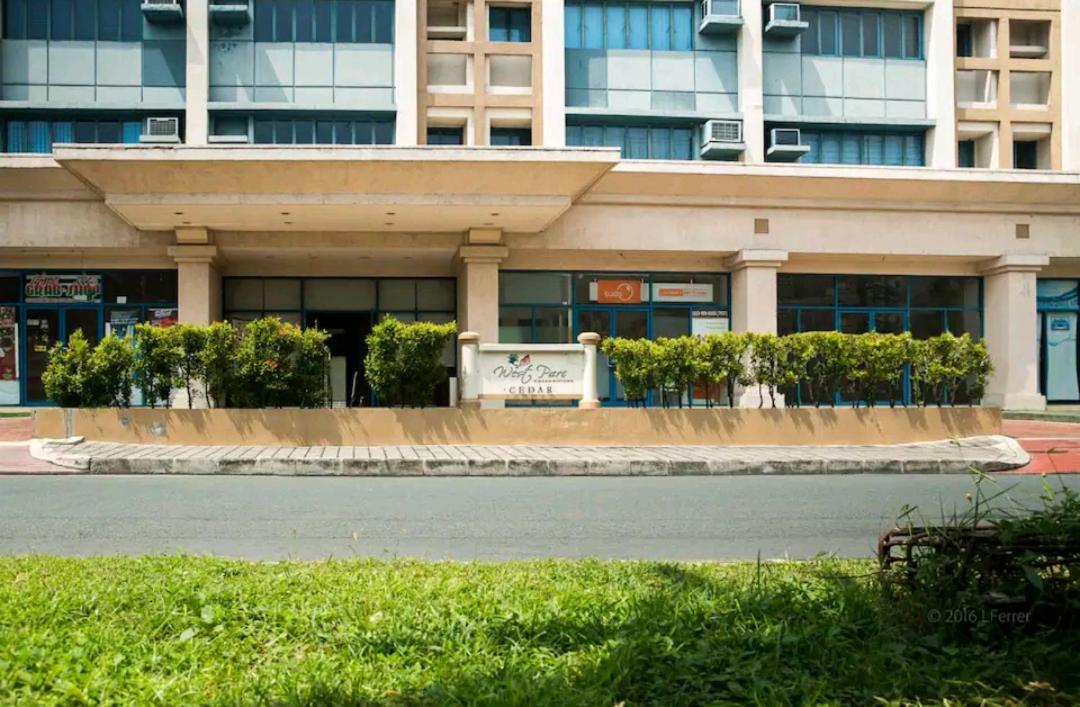فندق Westparc Cedar Alabang مونتنلوبا المظهر الخارجي الصورة